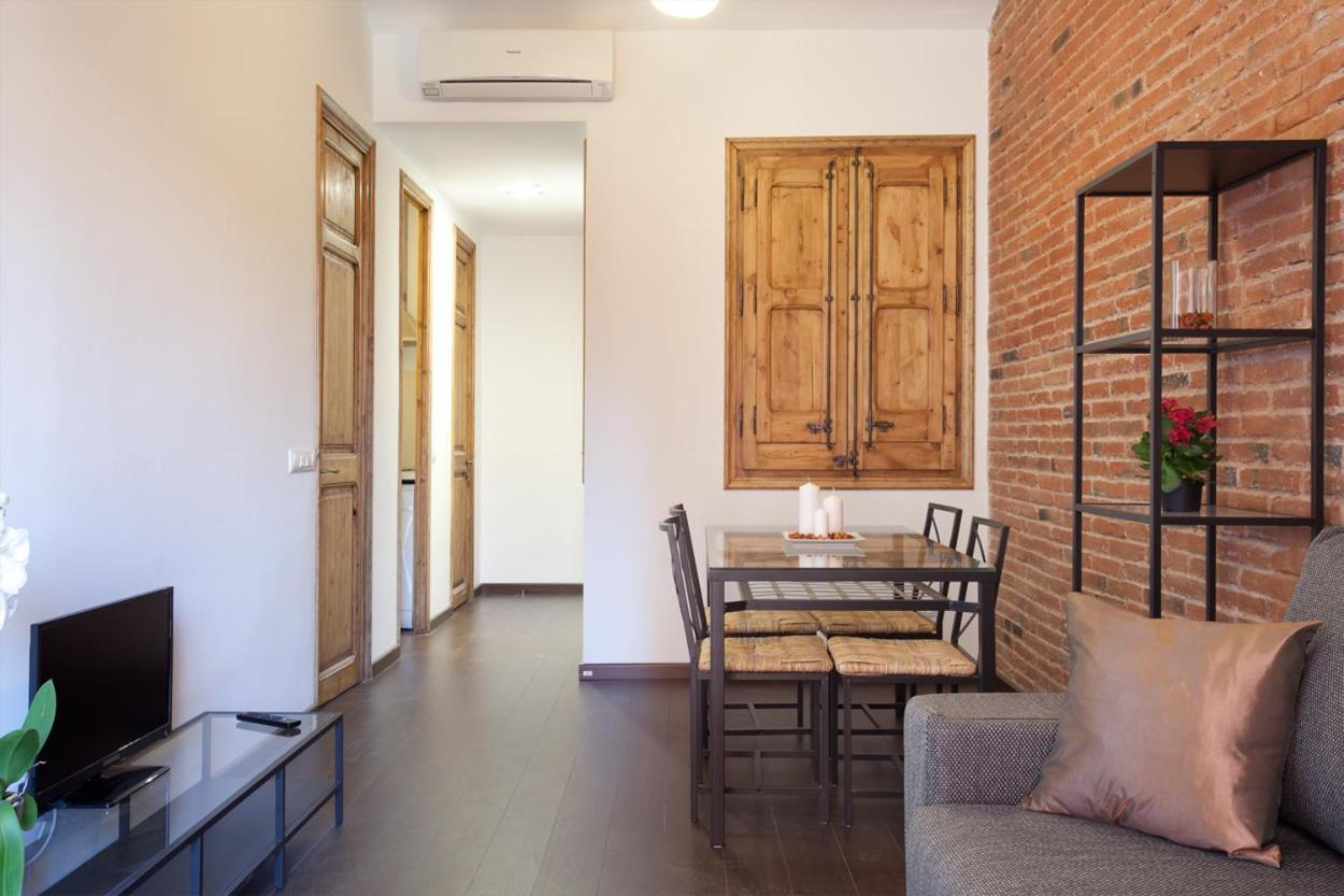 Modern 2-bedroom Near Sagrada Familia Appartamento
